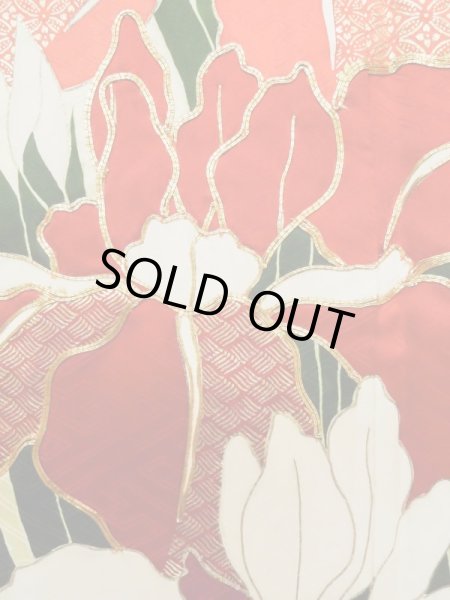 Photo10: L0727Y Used Japanese womenPale Light Yellow FURISODE long-sleeved / Silk. Iris, Rare design  (Grade C) (10)