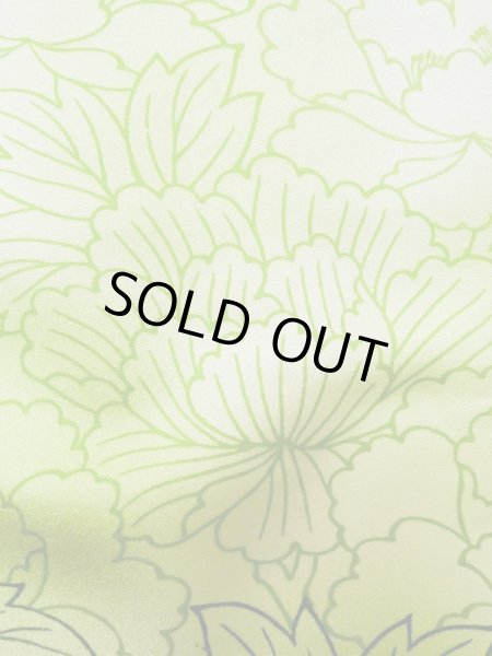 Photo12: L0728C Used Japanese women Light Yellowish Green FURISODE long-sleeved / Silk. Peony   (Grade B) (12)