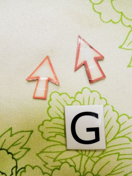 Photo26: L0728C Used Japanese women Light Yellowish Green FURISODE long-sleeved / Silk. Peony   (Grade B) (26)