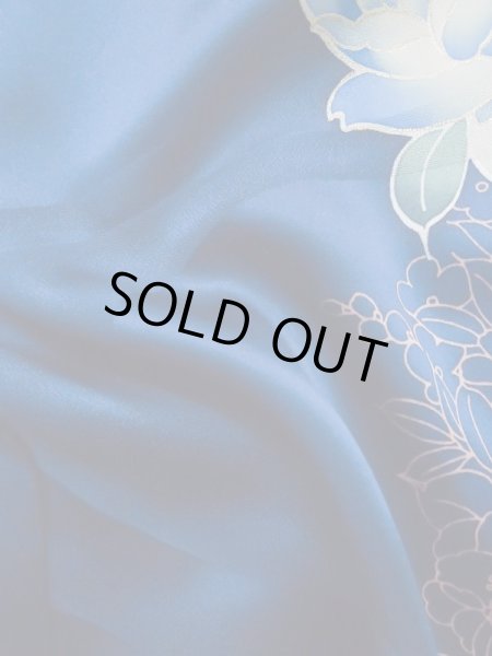 Photo19: L0728D Used Japanese women Vivid Blue FURISODE long-sleeved / Silk. Flower,   (Grade A) (19)