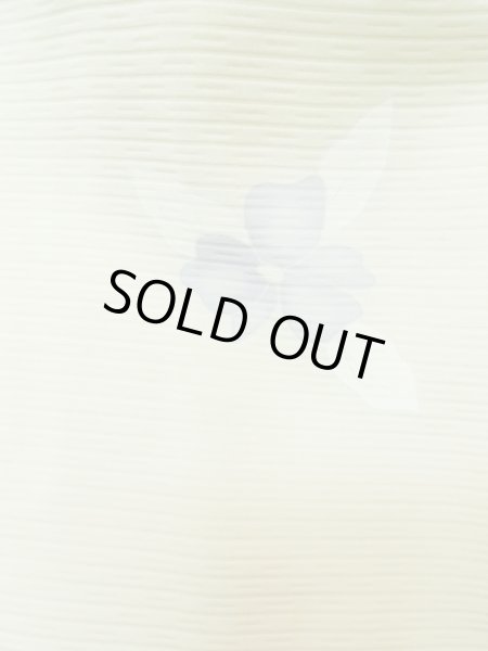 Photo6: L0803K Used Japanese women  Off White HAORI short jacket / Silk. Flower,   (Grade C) (6)