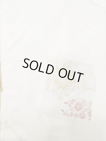 Photo6: L0803Q Used Japanese women  White HAORI short jacket / Silk. Flower,   (Grade C) (6)