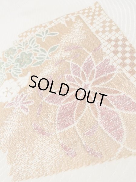 Photo10: L0803Q Used Japanese women  White HAORI short jacket / Silk. Flower,   (Grade C) (10)