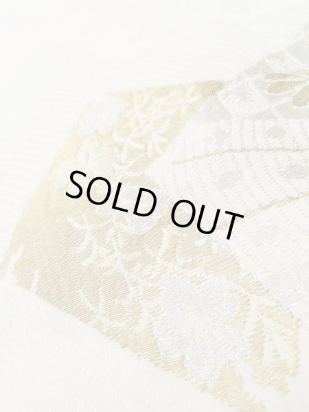 Photo12: L0803Q Used Japanese women  White HAORI short jacket / Silk. Flower,   (Grade C) (12)
