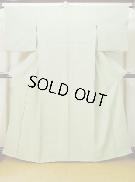 Photo1: L0826K Used Japanese women Pale Yellowish Green IROMUJI plain colored / Silk.    (Grade C) (1)
