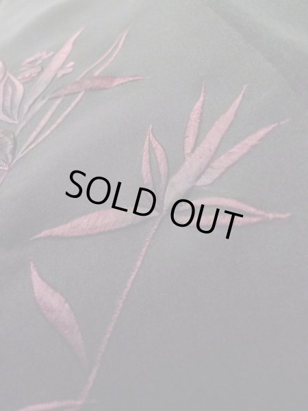 Photo10: L0914O Used Japanese women  Black HAORI short jacket / Synthetic. Flower   (Grade C) (10)