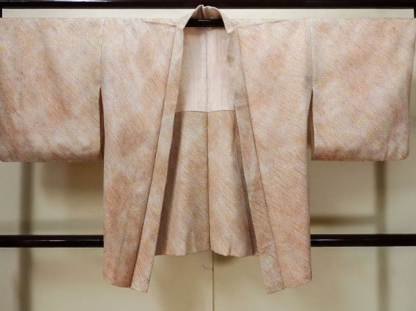 Photo1: Mint L0914U Used Japanese womenPale Light Coral HAORI short jacket / Silk. Dapple pattern   (Grade A) (1)