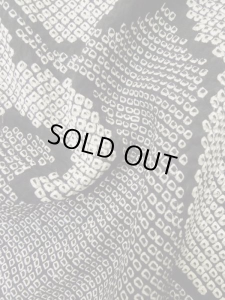 Photo10: L0915B Used Japanese women  Black HAORI short jacket / Silk. Flower,   (Grade B) (10)