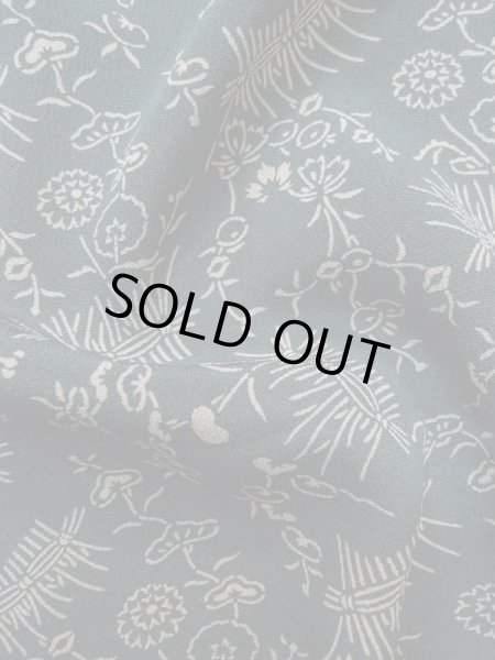 Photo11: L0921E Used Japanese women Pale Blue HAORI short jacket / Silk. Flower,   (Grade B) (11)