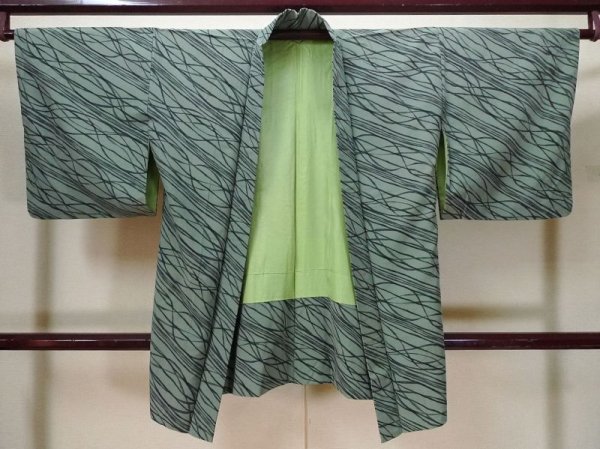 Photo1: L0921W Used Japanese women Pale Green HAORI short jacket / Synthetic. Line,   (Grade C) (1)