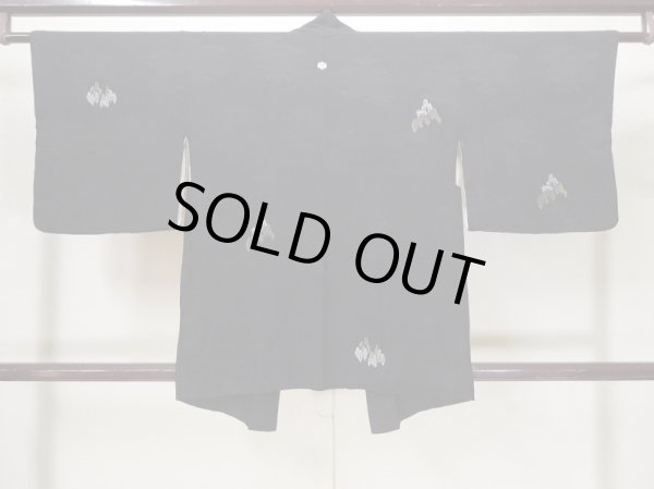 Photo2: L0922A Used Japanese women  Black HAORI short jacket / Silk. Temple,   (Grade D) (2)