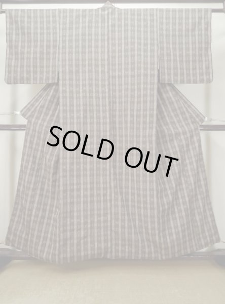 Photo1: L1020B Used Japanese women Pale Brown ORI woven / Silk. Stripes,   (Grade D) (1)