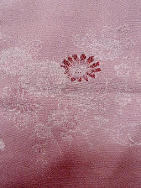 Photo5: L1026M Used Japanese women Pale Pink HAORI short jacket / Silk. Chrysanthemum,   (Grade C) (5)