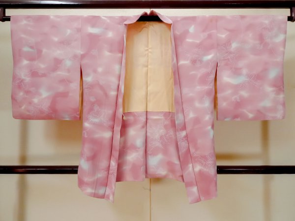 Photo1: L1026P Used Japanese women Pale Pink HAORI short jacket / Silk. Leaf,   (Grade C) (1)