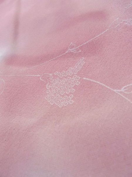 Photo9: L1026P Used Japanese women Pale Pink HAORI short jacket / Silk. Leaf,   (Grade C) (9)