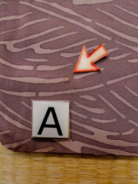 Photo14: L1026S Used Japanese women Pale Purple HAORI short jacket / Silk. Abstract pattern   (Grade C) (14)