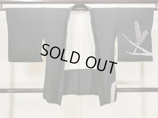 Photo1: L1105C Used Japanese women  Black HAORI short jacket / Silk. Abstract pattern   (Grade B) (1)