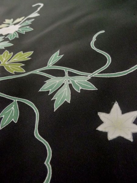 Photo9: Mint L1105D Used Japanese women  Black HAORI short jacket / Silk. Flower,   (Grade A) (9)