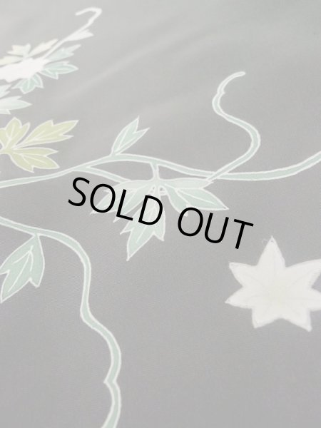 Photo9: Mint L1105D Used Japanese women  Black HAORI short jacket / Silk. Flower,   (Grade A) (9)