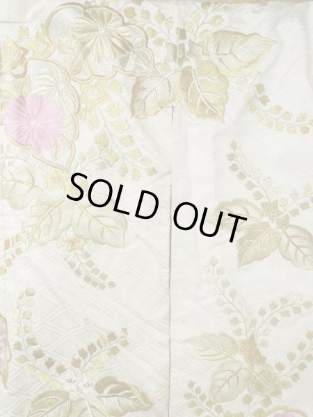 Photo6: L1124C Used Japanese women  Off White UCHIKAKE Wedding / Silk. Peony,   (Grade B) (6)