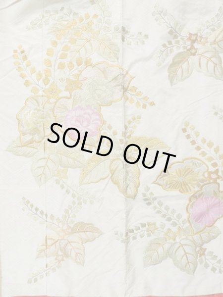 Photo7: L1124C Used Japanese women  Off White UCHIKAKE Wedding / Silk. Peony,   (Grade B) (7)