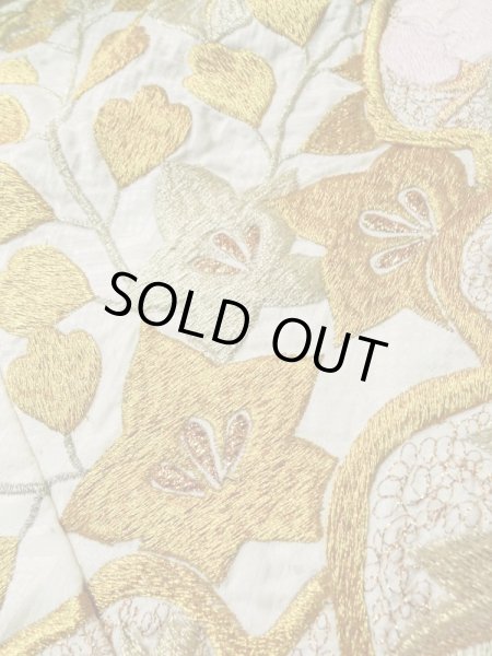 Photo12: L1124C Used Japanese women  Off White UCHIKAKE Wedding / Silk. Peony,   (Grade B) (12)