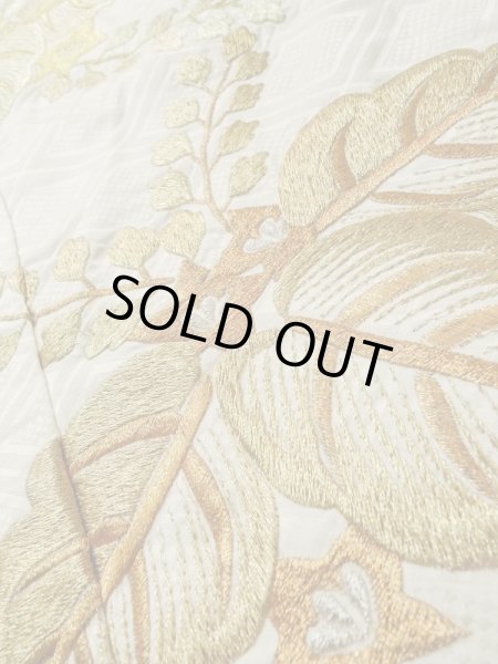 Photo14: L1124C Used Japanese women  Off White UCHIKAKE Wedding / Silk. Peony,   (Grade B) (14)