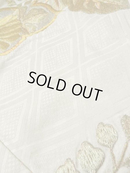 Photo16: L1124C Used Japanese women  Off White UCHIKAKE Wedding / Silk. Peony,   (Grade B) (16)