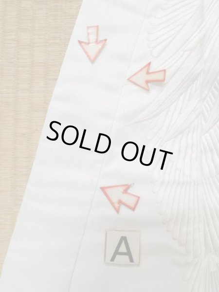 Photo17: L1124F Used Japanese women  White UCHIKAKE Wedding / Synthetic. UME plum bloom,   (Grade C) (17)