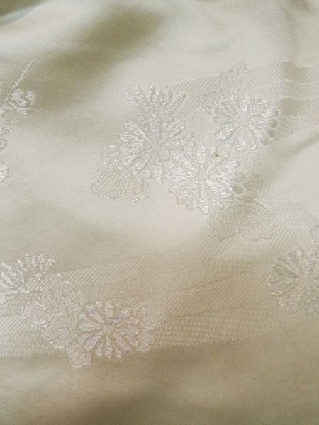 Photo11: L1124H Used Japanese women  White UCHIKAKE Wedding / Silk. Peony, For wedding  (Grade C) (11)