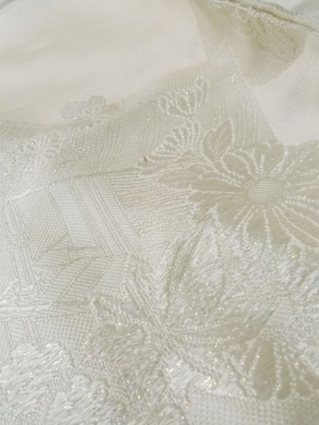 Photo15: L1124H Used Japanese women  White UCHIKAKE Wedding / Silk. Peony, For wedding  (Grade C) (15)