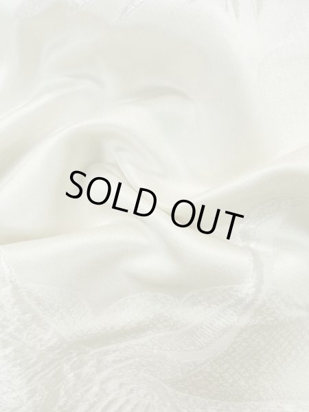 Photo13: L1124I Used Japanese women  White UCHIKAKE Wedding / Silk. TACHIBANA orange, For wedding  (Grade C) (13)