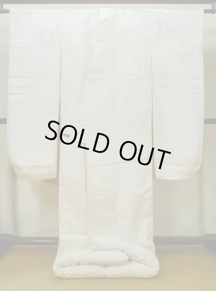 Photo3: L1124J Used Japanese women  White UCHIKAKE Wedding / Silk.    (Grade C) (3)