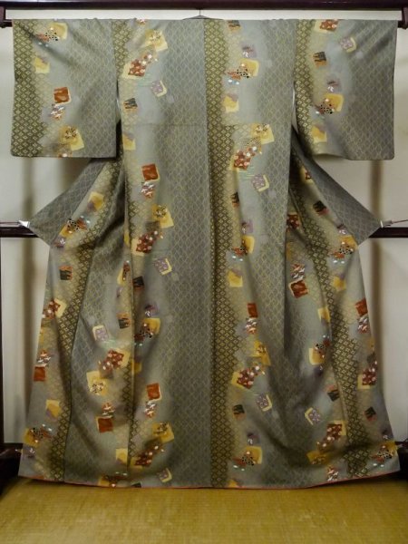 Photo1: L1201N Used Japanese women  Olive KOMON dyed / Synthetic. SAKURA cherry blossom,   (Grade B) (1)