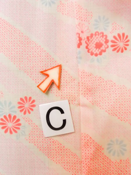 Photo16: M0110C Used Japanese women  Pink JUBAN undergarment / Mousseline. Chrysanthemum   (Grade D) (16)