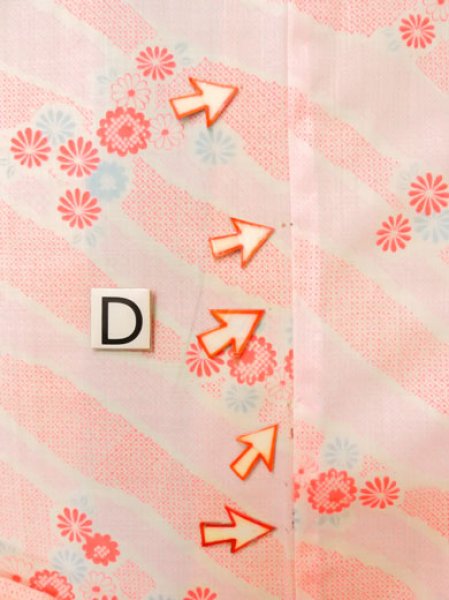 Photo17: M0110C Used Japanese women  Pink JUBAN undergarment / Mousseline. Chrysanthemum   (Grade D) (17)