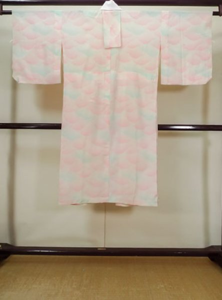 Photo2: M0110D Used Japanese women Light Pink JUBAN undergarment / Mousseline. Chrysanthemum,   (Grade D) (2)