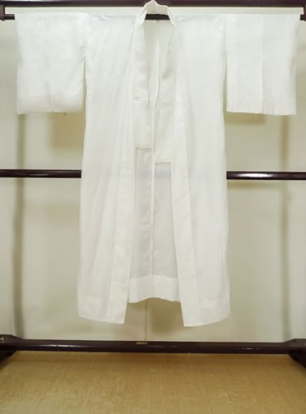 Photo1: M0111B Used Japanese women  White JUBAN undergarment / Synthetic.    (Grade C) (1)
