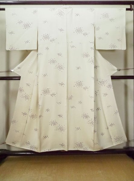 Photo1: M0131I Used Japanese women  White KOMON dyed / Silk. Abstract pattern   (Grade C) (1)