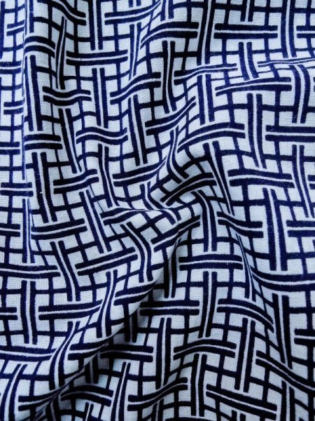 Photo9: M0207T Used Japanese men  Indigo Blue Men's Yukata / Cotton. Plaid Checks   (Grade B) (9)