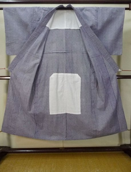 Photo2: M0207U Used Japanese men  Indigo Blue Men's Yukata / Cotton. Abstract pattern,   (Grade C) (2)