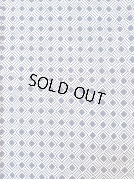 Photo3: Mint M0214B Used Japanese men  White Men's Yukata / Cotton. Geometrical pattern,   (Grade A) (3)