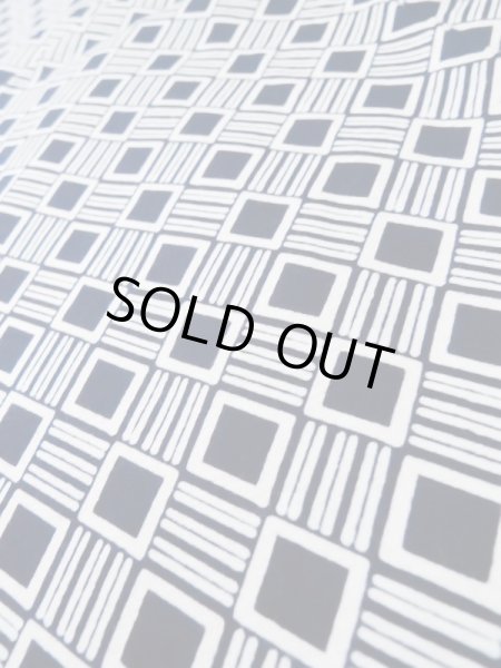 Photo7: Mint M0214B Used Japanese men  White Men's Yukata / Cotton. Geometrical pattern,   (Grade A) (7)