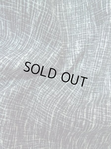 Photo8: Mint M0301A Used Japanese men  Blue Men's Yukata / Cotton. Abstract pattern   (Grade A) (8)