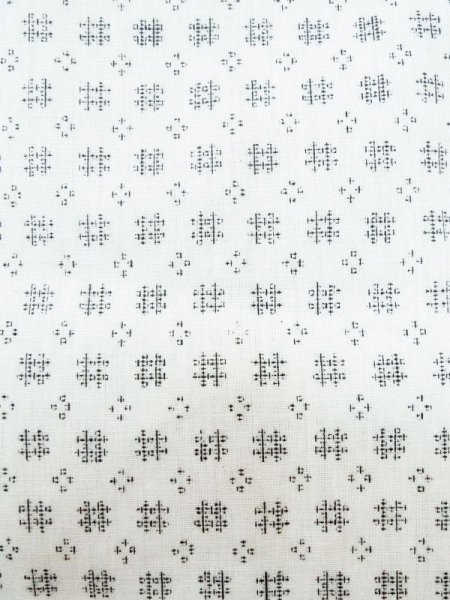 Photo5: M0301J Used Japanese men  White Men's Yukata / Linen. Abstract pattern   (Grade B) (5)