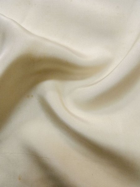 Photo10: M0302A Used Japanese men  White Men's Kimono / Silk.    (Grade C) (10)