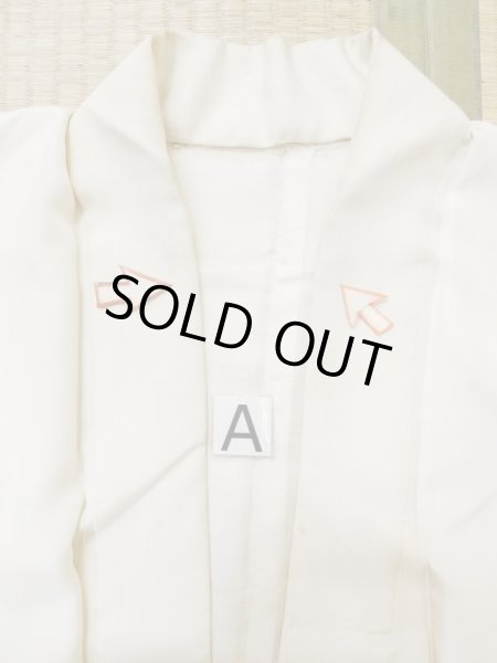 Photo12: M0302A Used Japanese men  White Men's Kimono / Silk.    (Grade C) (12)