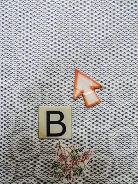 Photo15: M0307D Used Japanese women  White KOMON dyed / Silk. Chrysanthemum,   (Grade C) (15)