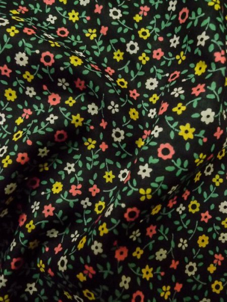 Photo10: M0307N Used Japanese women  Black KOMON dyed / Cotton. Flower   (Grade B) (10)