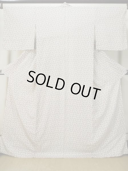 Photo1: Mint M0307Y Used Japanese women  White KOMON dyed / Silk. Abstract pattern   (Grade A) (1)